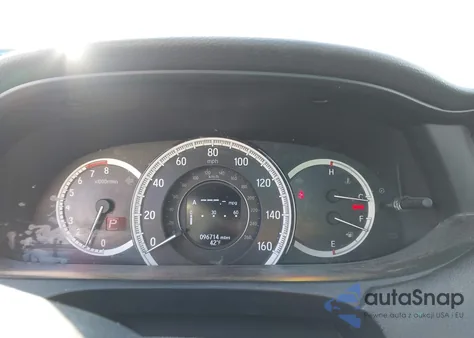 2016 Honda Accord Touring z USA, uszkodzony, nr VIN 1HGCR3F90GA008017